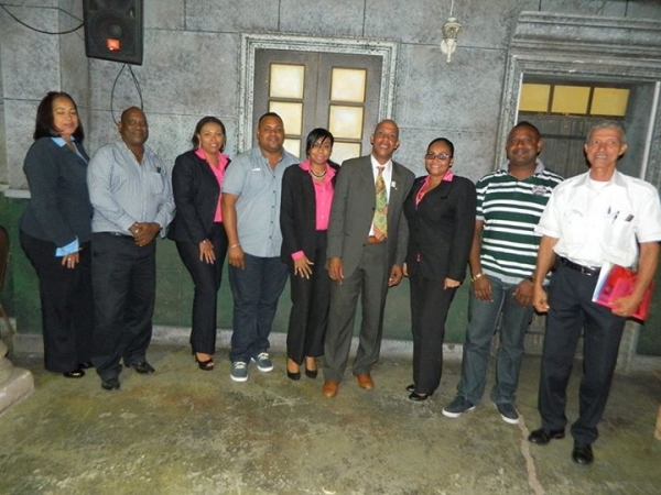 SIVIS bezoekt congres veiligheid en gezondheid op de werkplek te Curacao op 28 april 2014